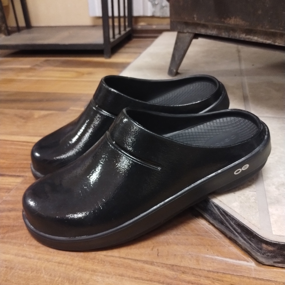 OOFOS Ooclogs unisex shoes women's 11 mens 9